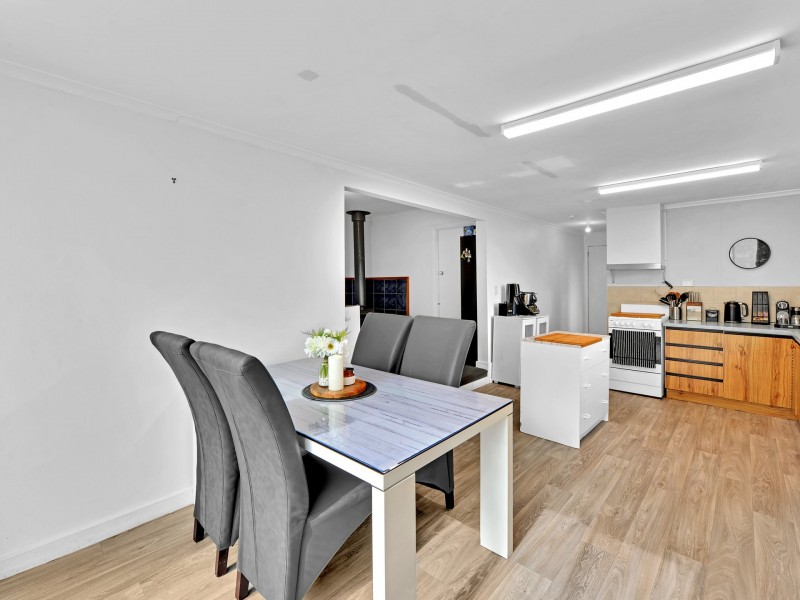 4 Hugh Street, St Marys TAS 7215