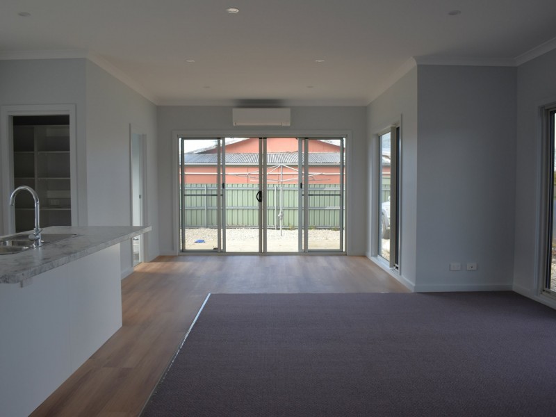 16 Medeas Cove Esplanade, St Helens TAS 7216