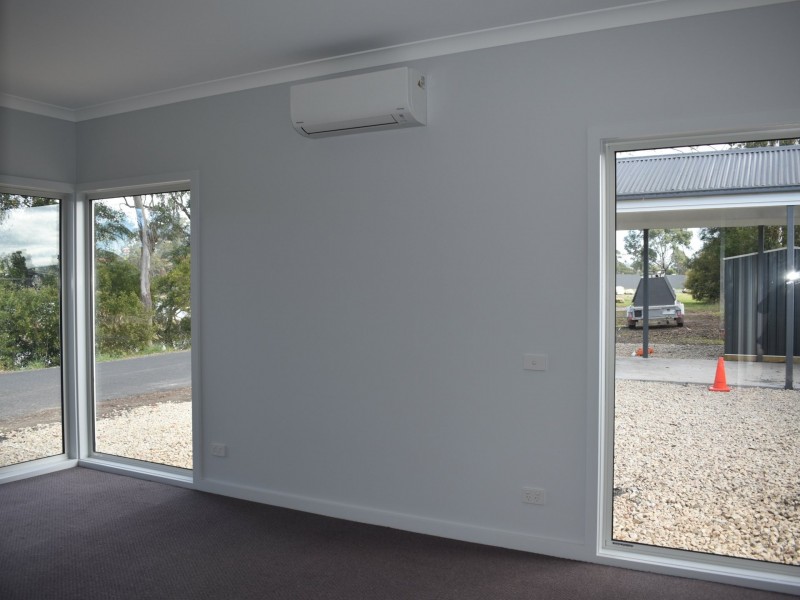 16 Medeas Cove Esplanade, St Helens TAS 7216