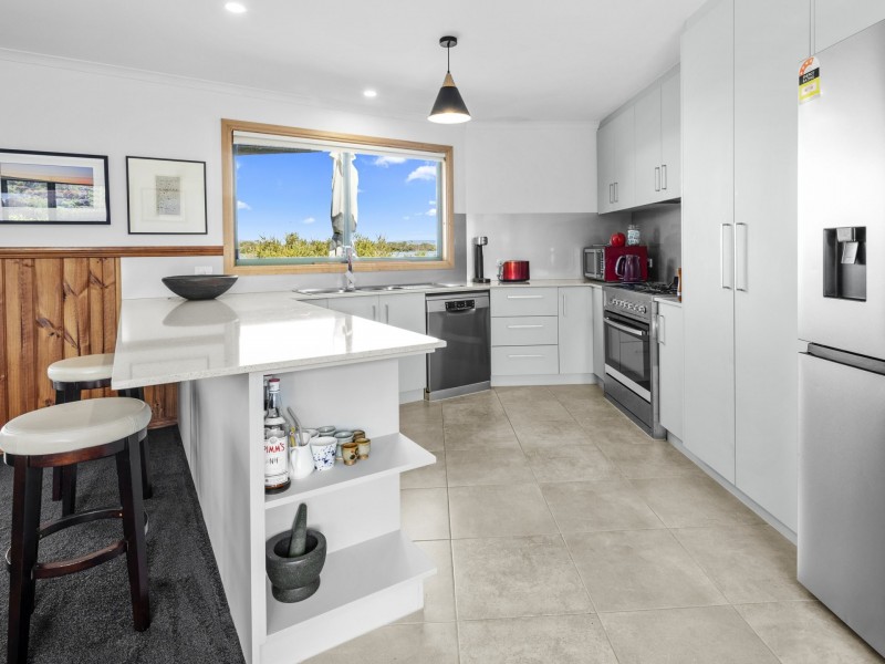 2002 Coles Bay Road, Coles Bay TAS 7215