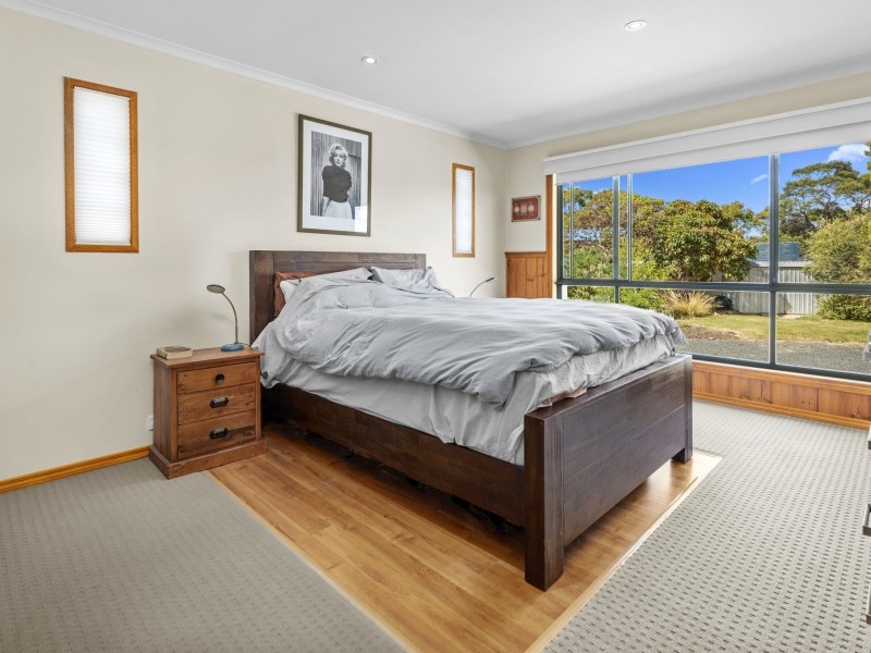 2002 Coles Bay Road, Coles Bay TAS 7215