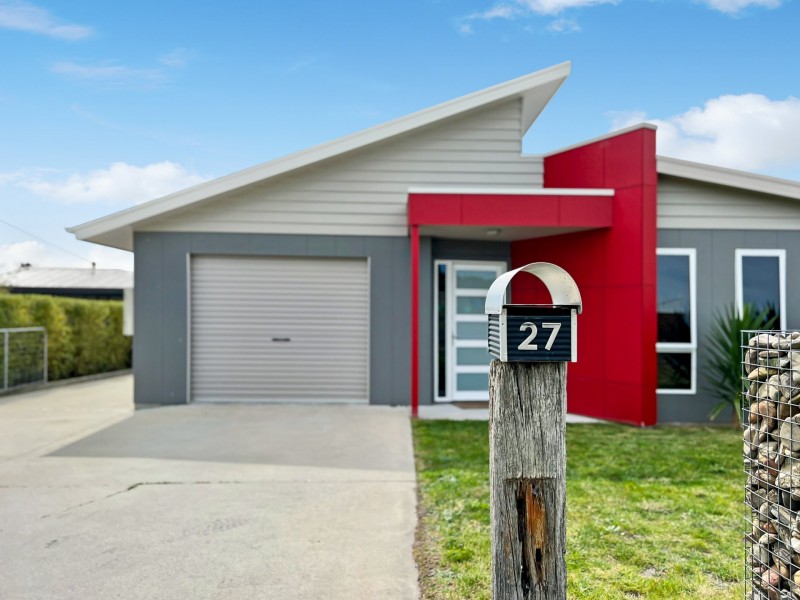 27 Franks Street, Falmouth TAS 7215