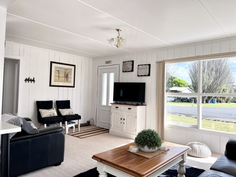 9 Reserve Street, Binalong Bay TAS 7216