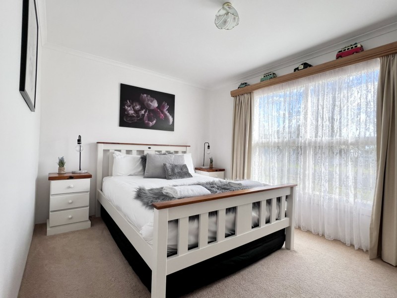 9 Reserve Street, Binalong Bay TAS 7216