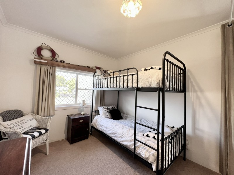 9 Reserve Street, Binalong Bay TAS 7216