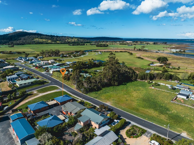 Unit 2/13 Cameron Street, St Helens TAS 7216