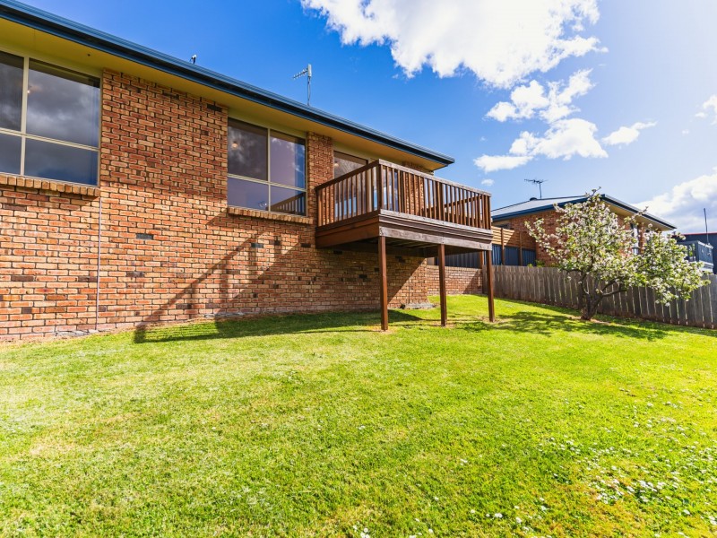 Unit 2/13 Cameron Street, St Helens TAS 7216