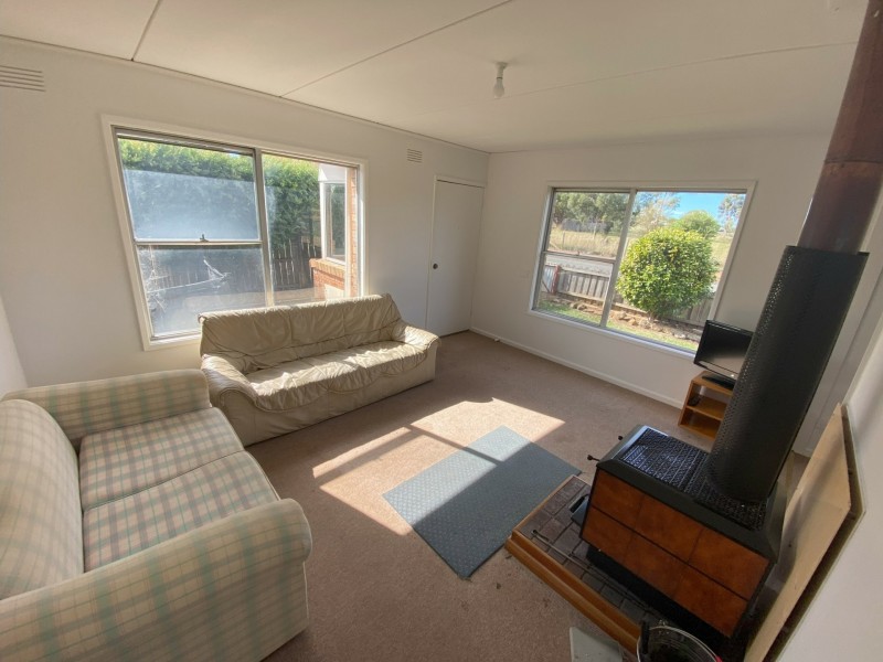 8 Shaw Street, Swansea TAS 7190