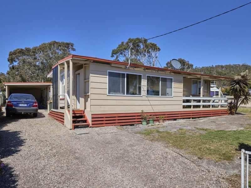 4 Beattie Avenue, Bicheno TAS 7215