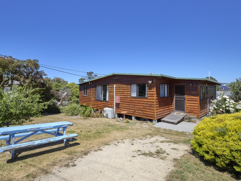 11 Weily Avenue, Bicheno TAS 7215