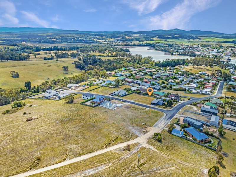 1 Susan Court, St Helens TAS 7216