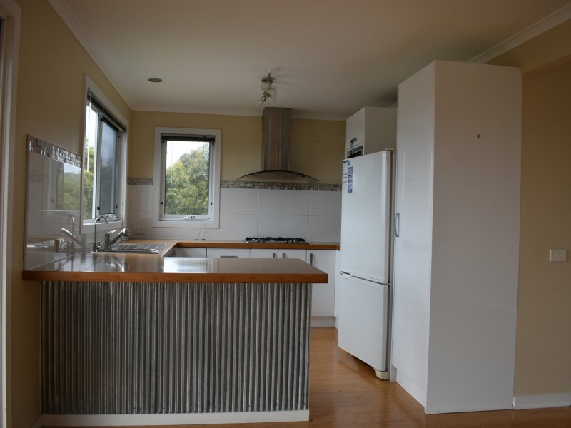 2 Reedy Road, Beaumaris TAS 7215