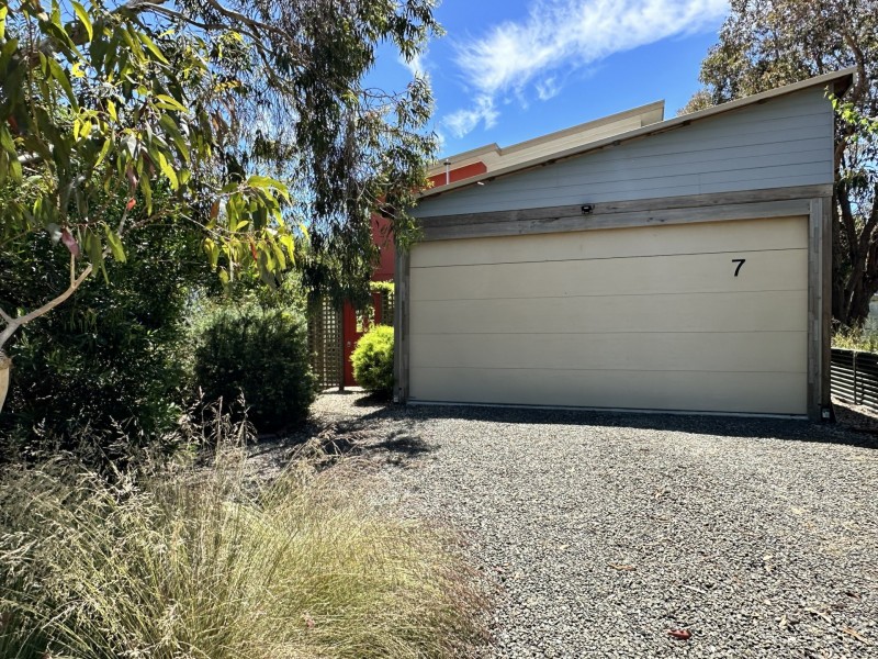 7 New Street, Falmouth TAS 7215