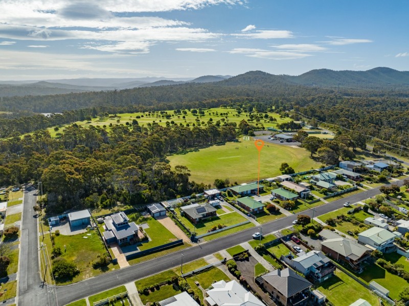 Unit 3/16-18 George Street, Scamander TAS 7215