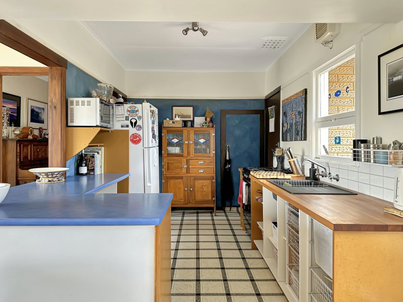 16 Scamander Avenue, Scamander TAS 7215