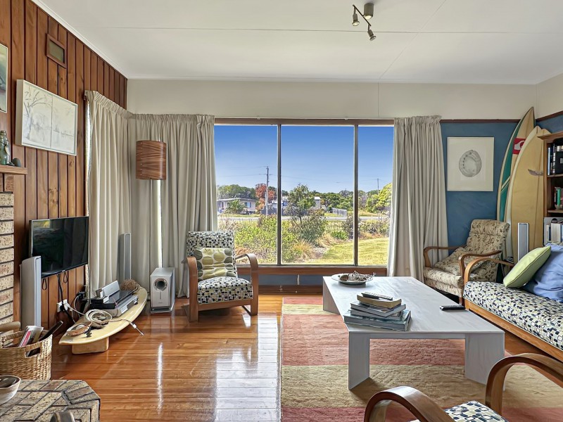 16 Scamander Avenue, Scamander TAS 7215