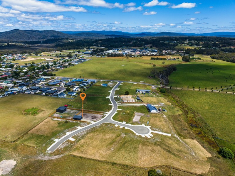 18 Annabel Drive, St Helens TAS 7216