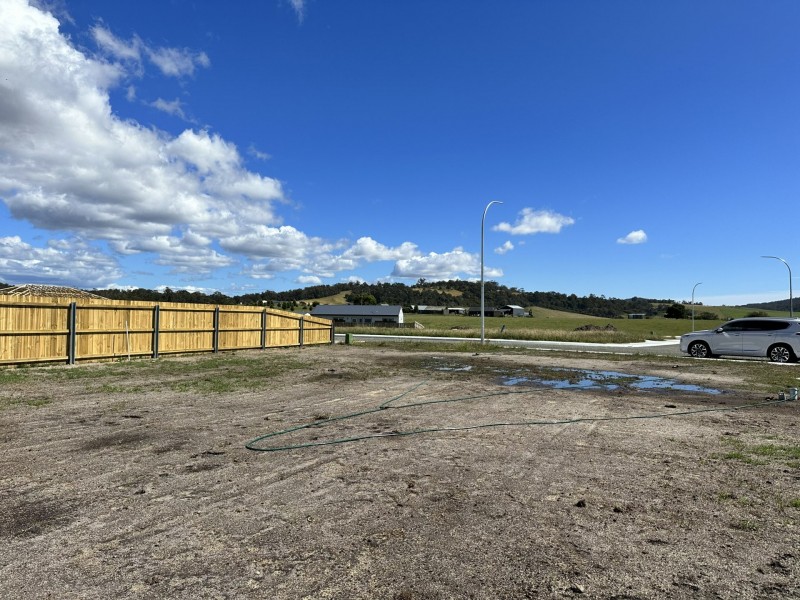 18 Annabel Drive, St Helens TAS 7216