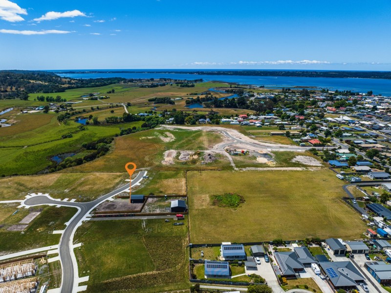 18 Annabel Drive, St Helens TAS 7216