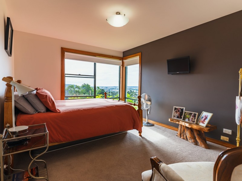 9 View Street, St Helens TAS 7216