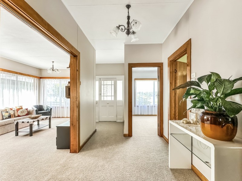 12 Georges Bay Esplanade, St Helens TAS 7216