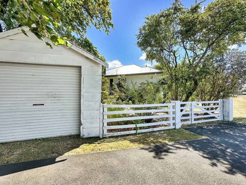 12 Georges Bay Esplanade, St Helens TAS 7216