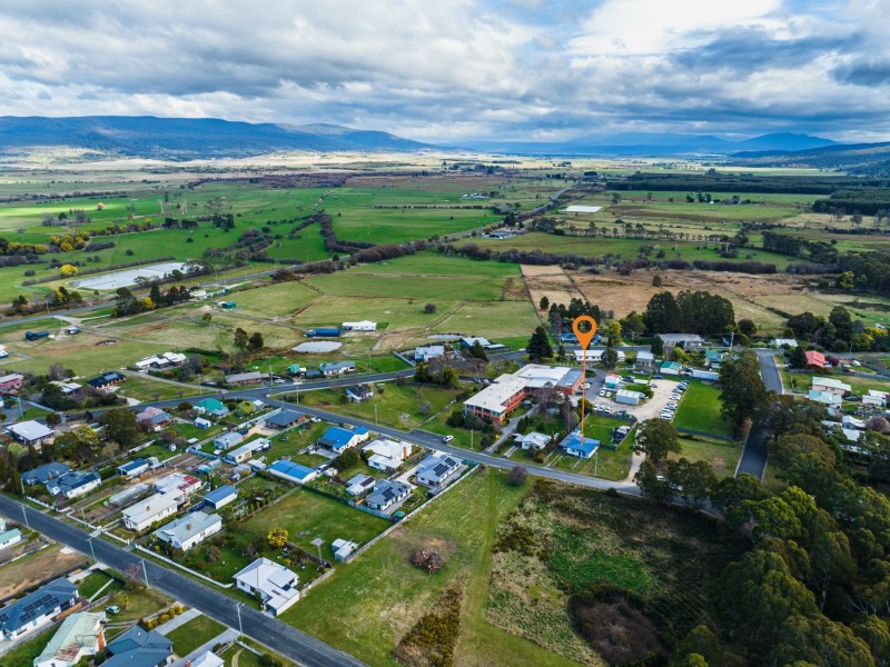 4 Hugh Street, St Marys TAS 7215