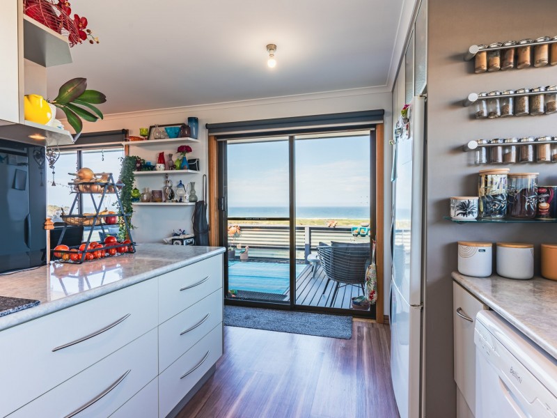 19 George Street, Scamander TAS 7215