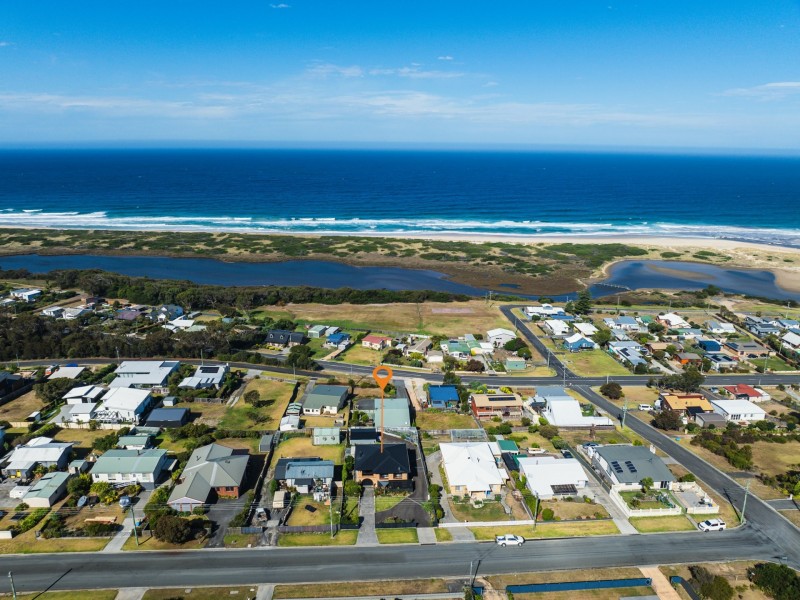 19 George Street, Scamander TAS 7215