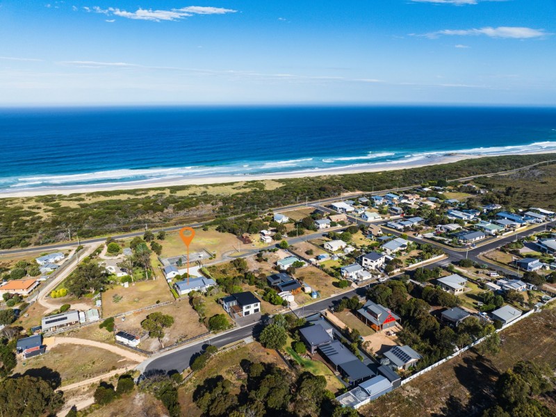 2 Beaumaris Avenue, Beaumaris TAS 7215