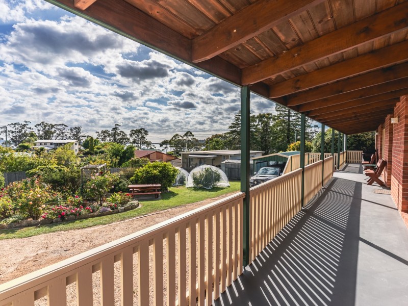 1 Halcyon Grove, St Helens TAS 7216