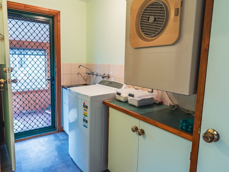 1 Halcyon Grove, St Helens TAS 7216
