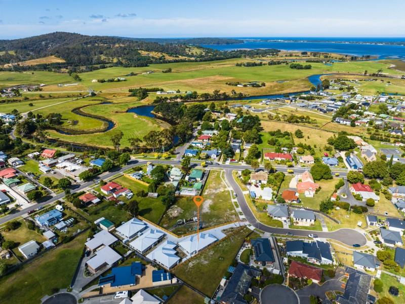 Unit 1/6 Mill Court, St Helens TAS 7216
