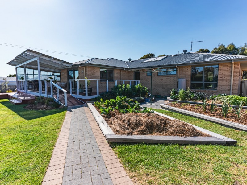 34 Cherrywood Drive, Scamander TAS 7215
