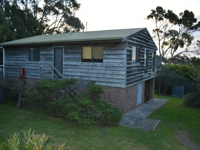 13 Beven Heights, Binalong Bay TAS 7216