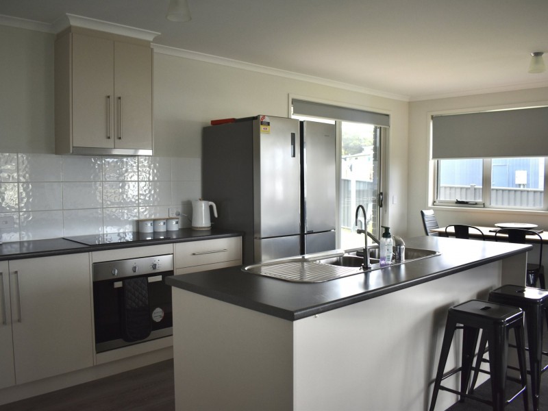 195 Hazards View Drive, Coles Bay TAS 7215