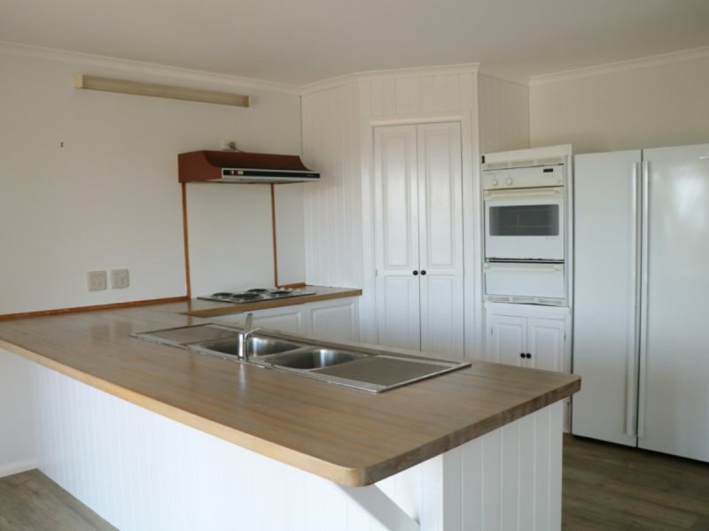 188 Main Road, Binalong Bay TAS 7216