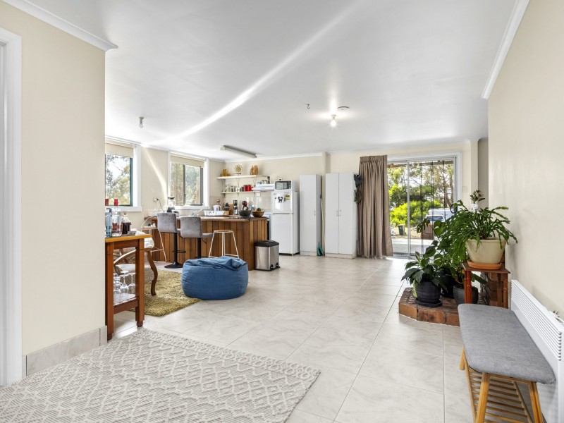 363 HARVEYS FARM ROAD, Bicheno TAS 7215