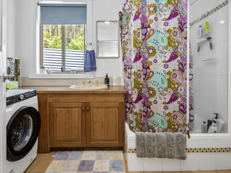 363 HARVEYS FARM ROAD, Bicheno TAS 7215