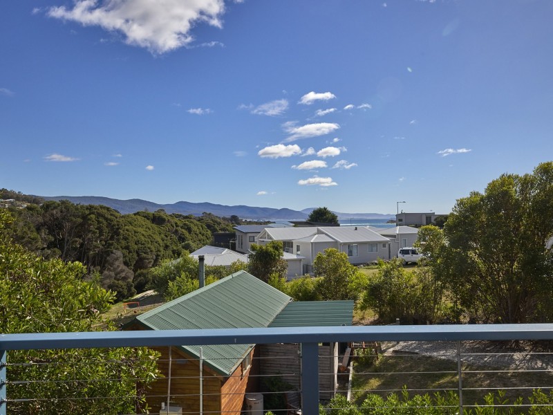 17 Redbill Drive, Bicheno TAS 7215