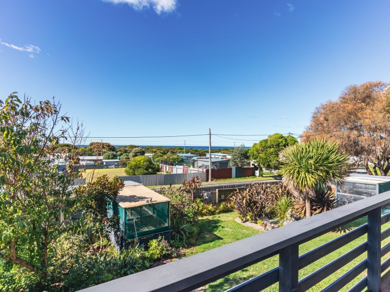 16 Beaumaris Avenue, Beaumaris TAS 7215