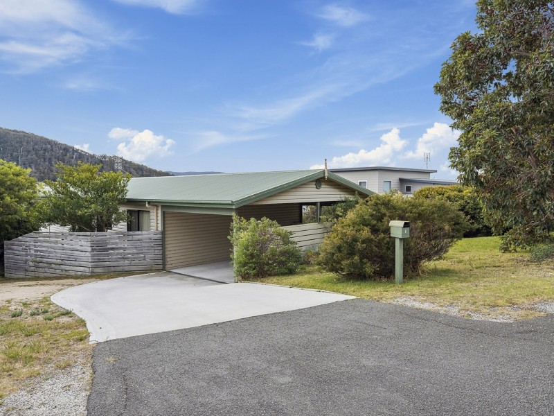 6 Gordon Heights, Bicheno TAS 7215