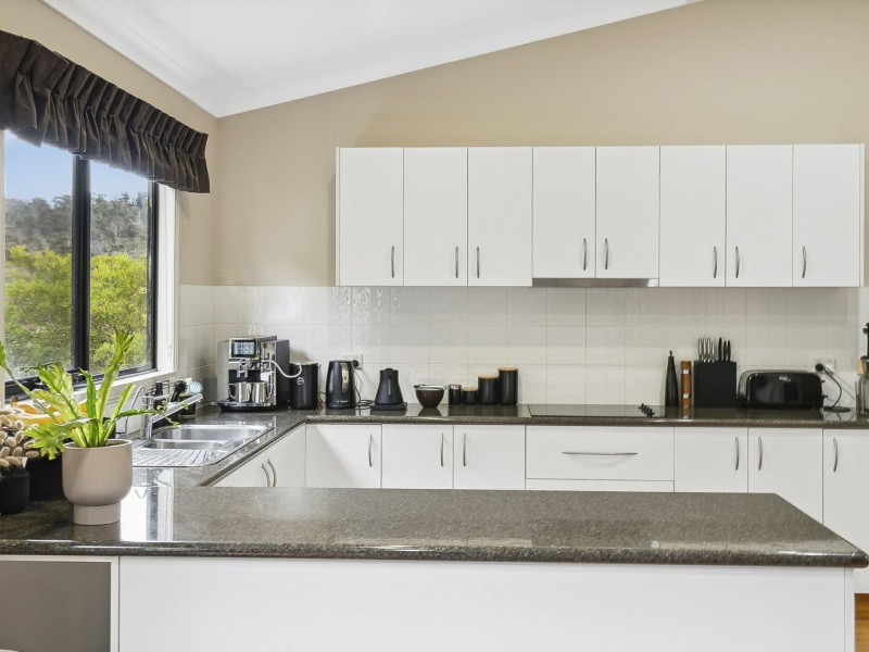 6 Gordon Heights, Bicheno TAS 7215