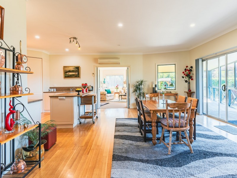 5 Bay Close, St Helens TAS 7216