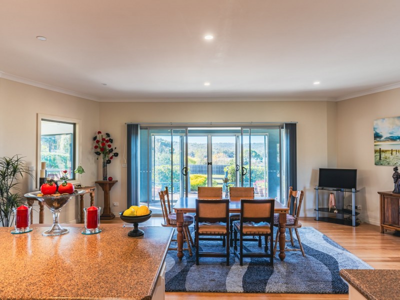5 Bay Close, St Helens TAS 7216