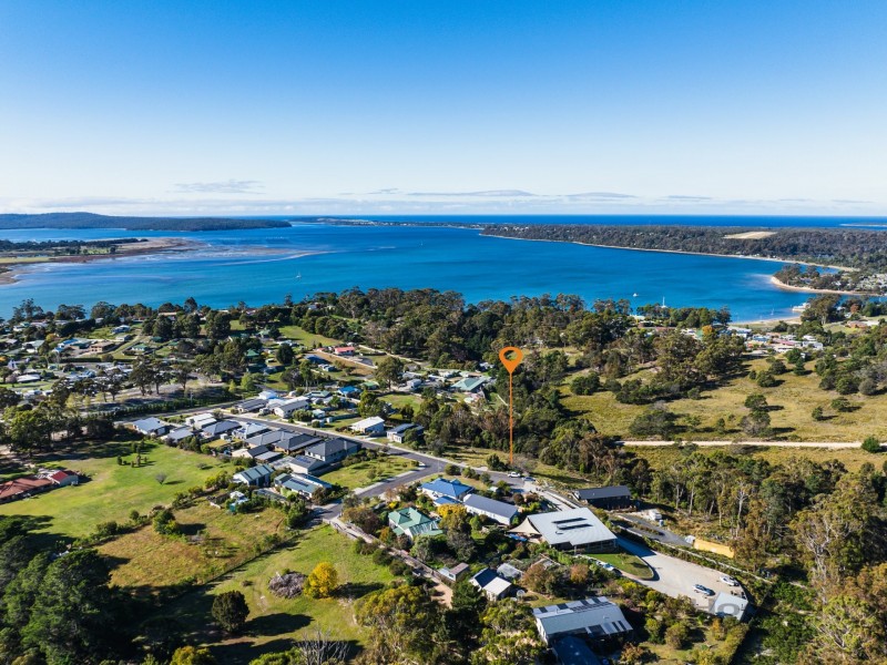 17 Bayvista Rise, St Helens TAS 7216
