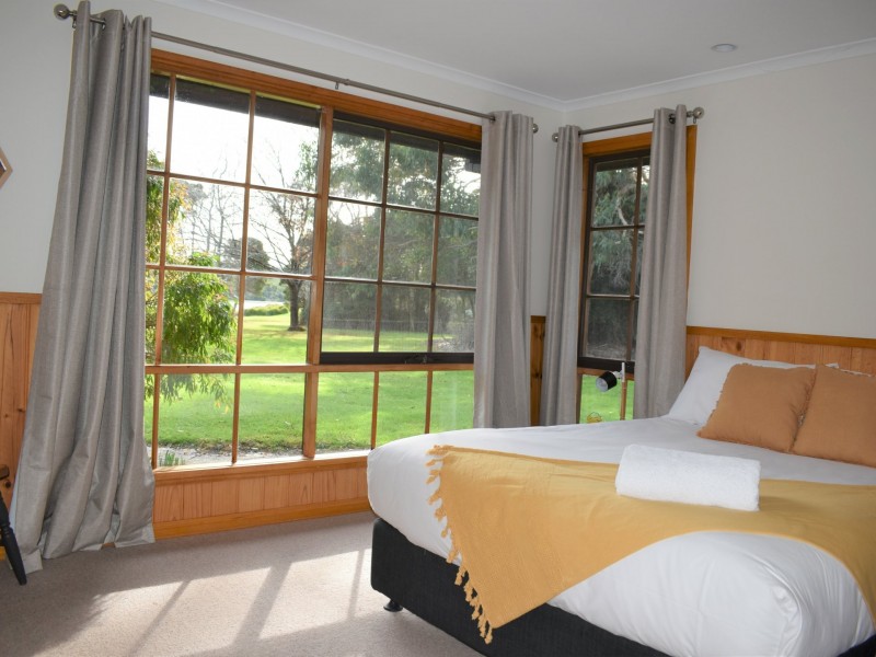 8-10 Richard Court, Akaroa TAS 7216