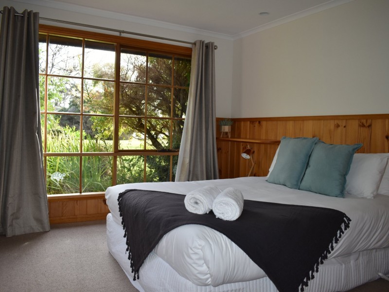 8-10 Richard Court, Akaroa TAS 7216