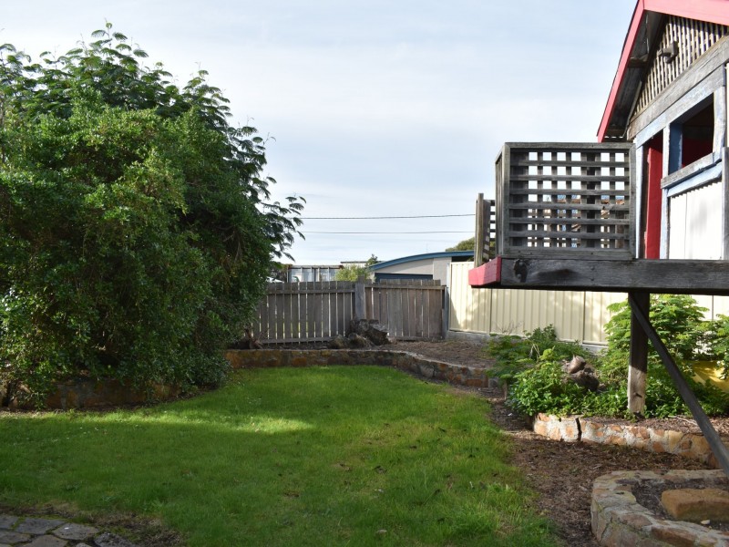 8-10 Richard Court, Akaroa TAS 7216