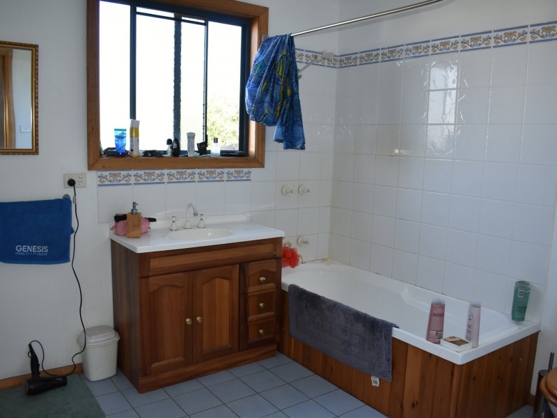 24287 Tasman Highway, St Helens TAS 7216